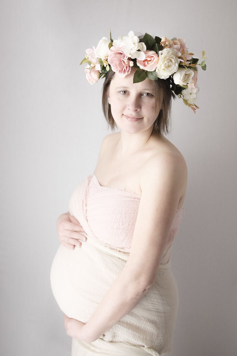 Manchester Cheshire maternity baby children family photo session Cozimoment portraits studio