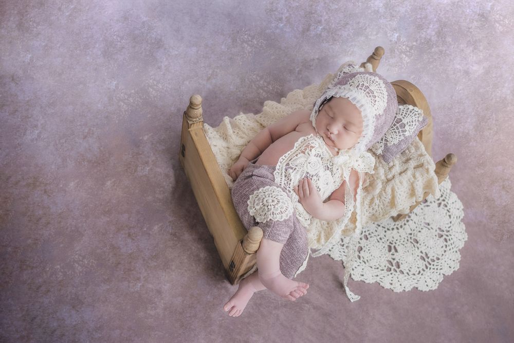 Manchester Cheshire maternity baby children family photo session Cozimoment portraits studio