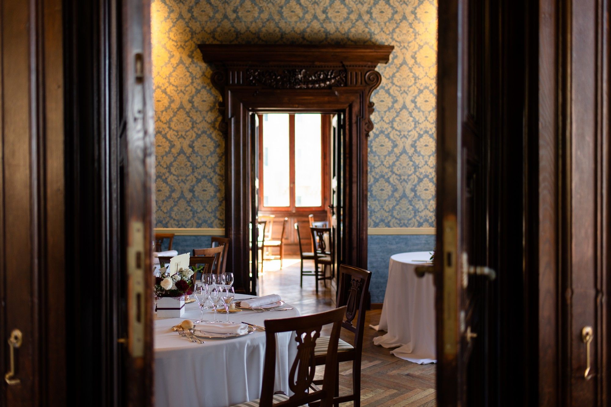 il salone di villa chiossone a genova in corso italia