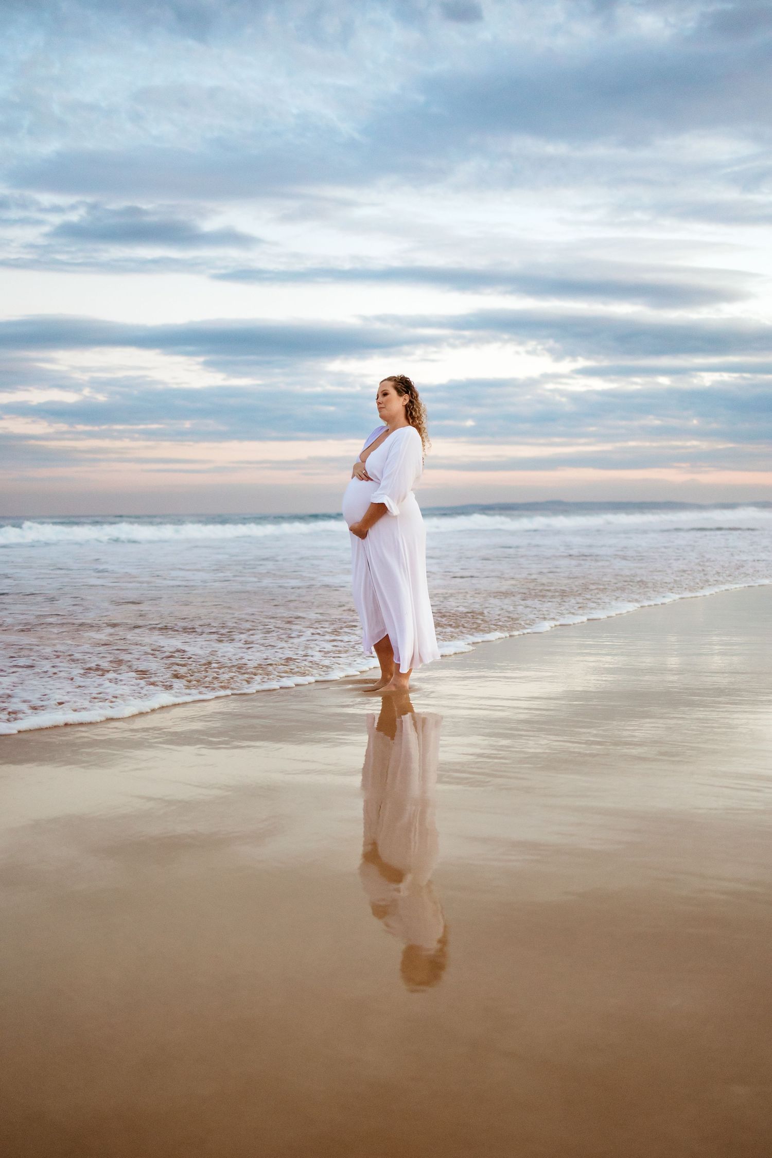 Mum Maternity Photoshoot at sunset on the beach, Lake Macquarie, Newcastle, Hunter Valley, New South Wales