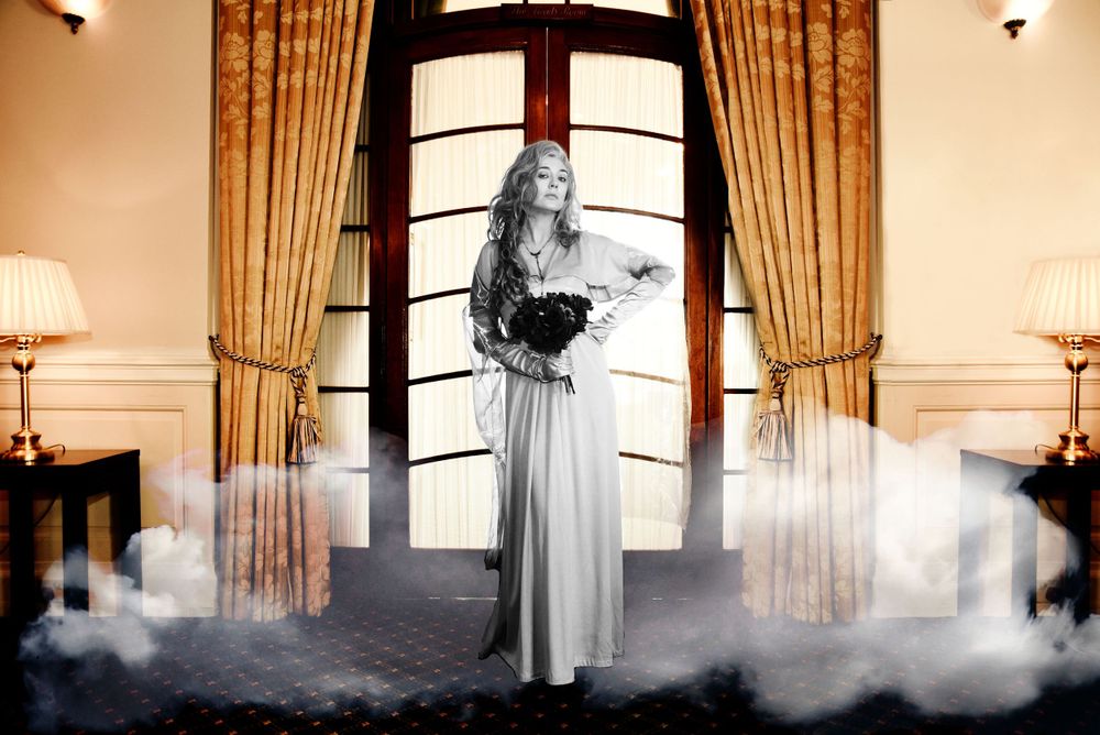 Miles Davies Photography, Theatre Blithe Spirit, Southwick Players, Sussex Photographer, Promotional, Miles Davies