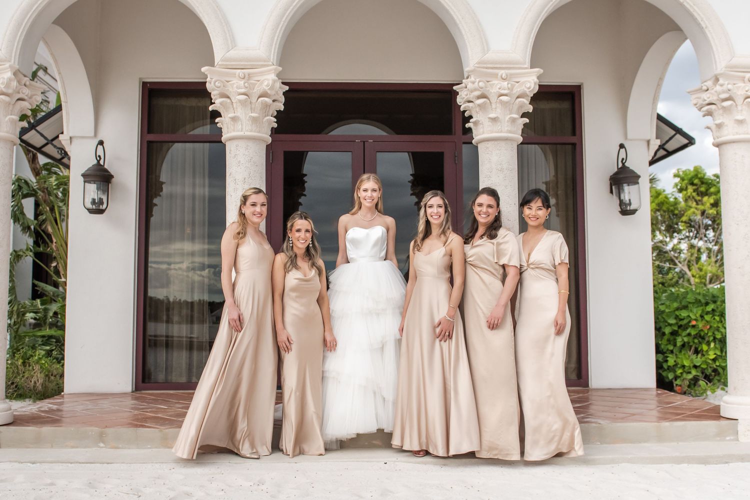 bride with her bridesmaids portrait