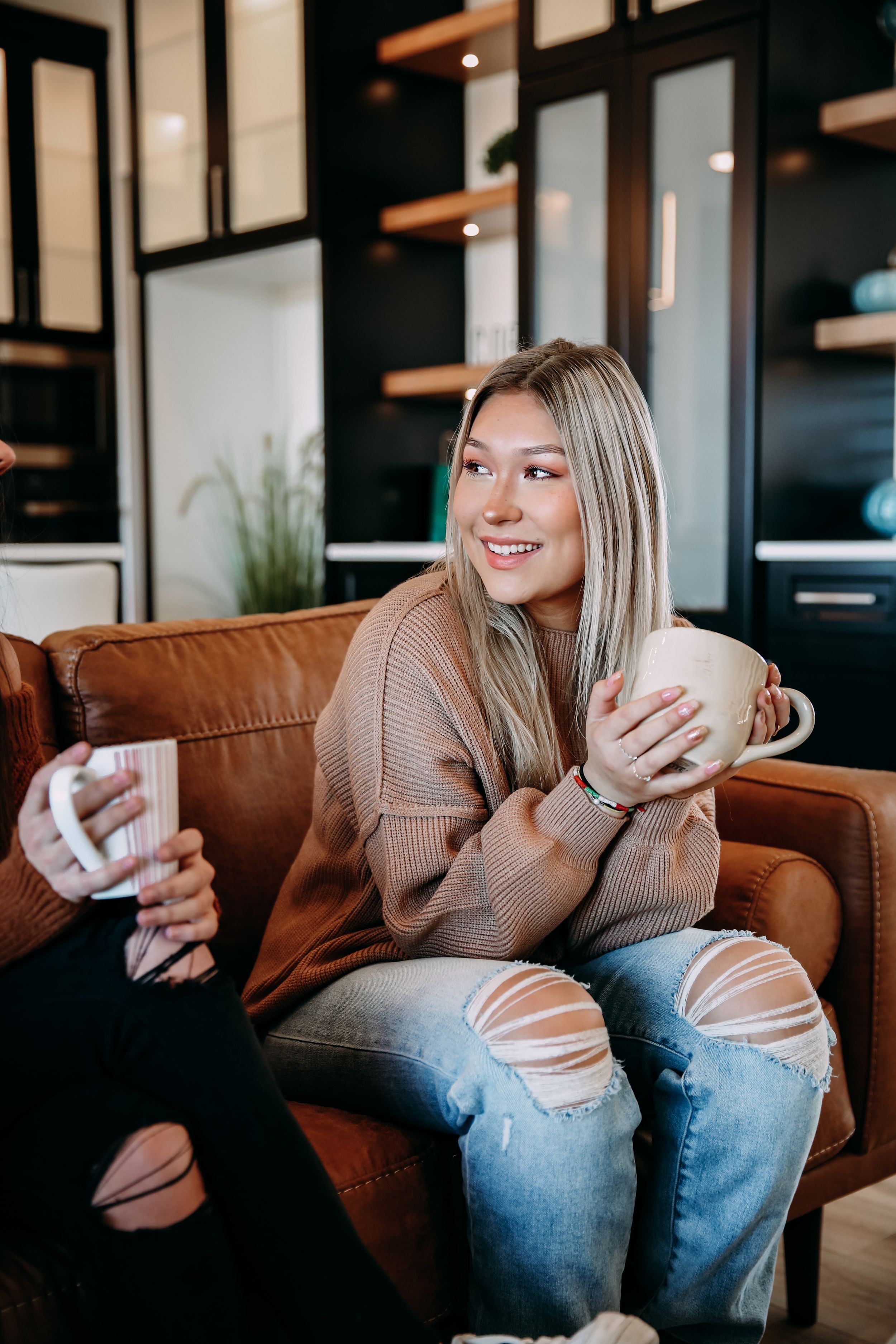 girl with mug