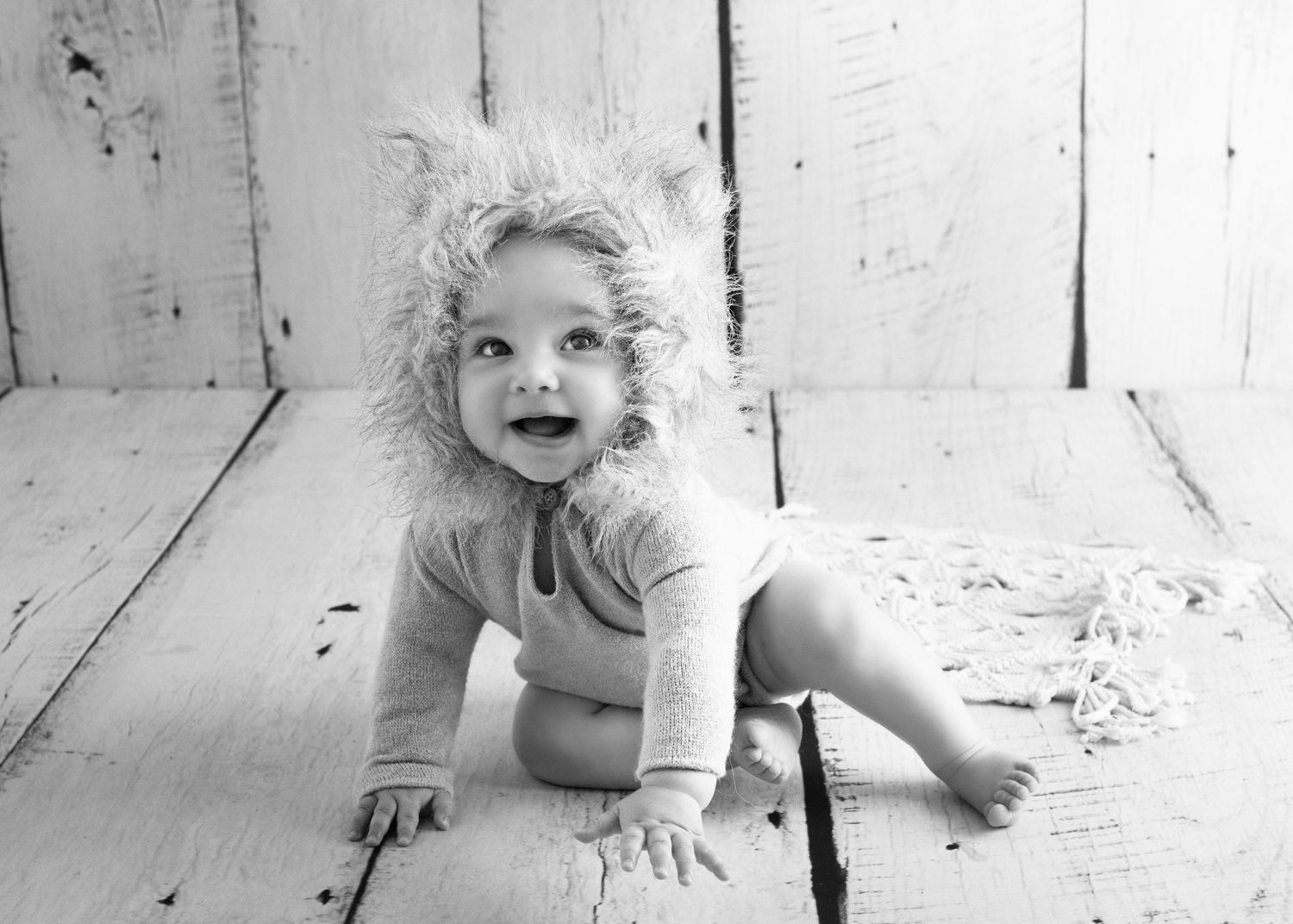 Sitter Milestone Photograph