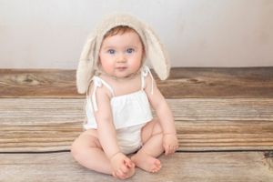 Sitter Milestone Photograph