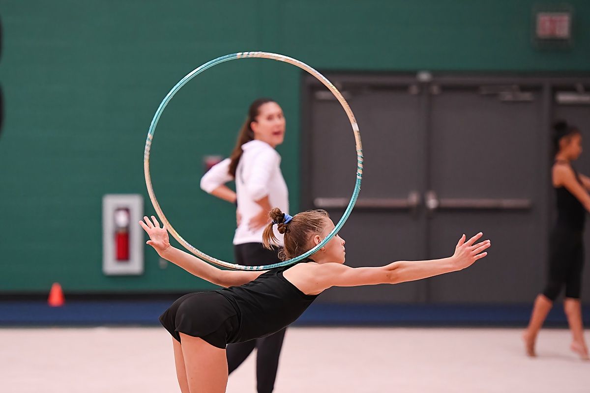 Rhythmic Gymnastics hoop roll