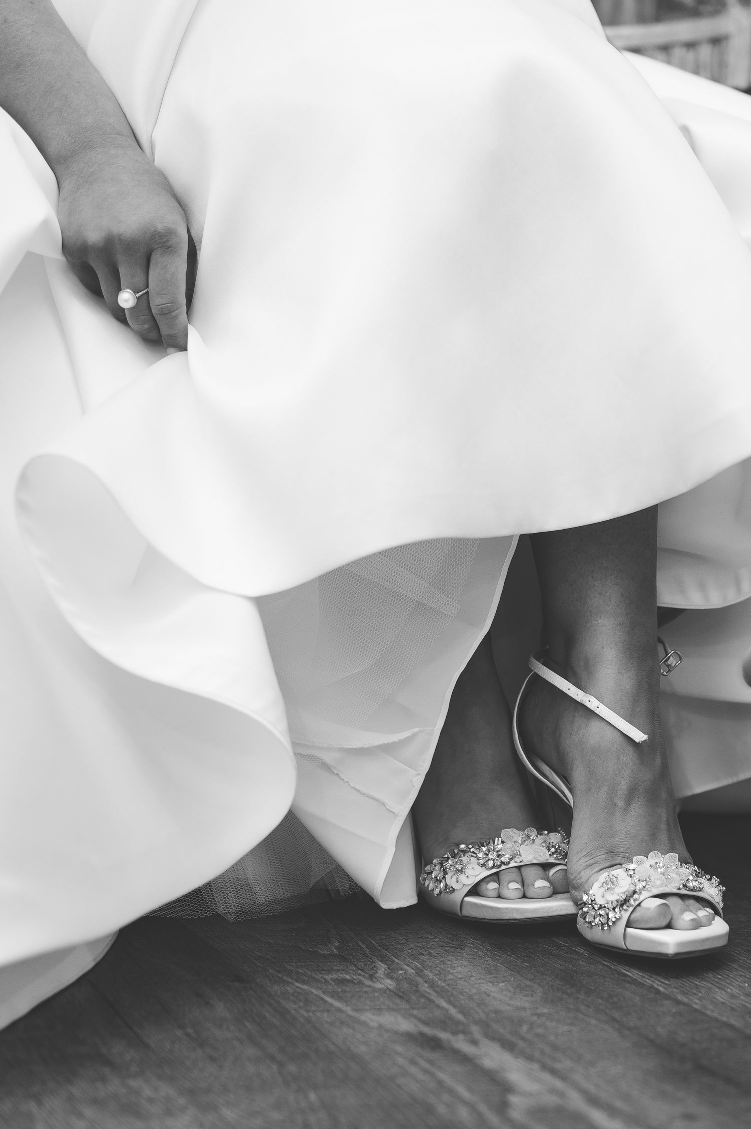 Bride, Wedding tips, bridal morning, White Barn at Padgett, wedding photographer, wedding prep, wedding day, wedding
