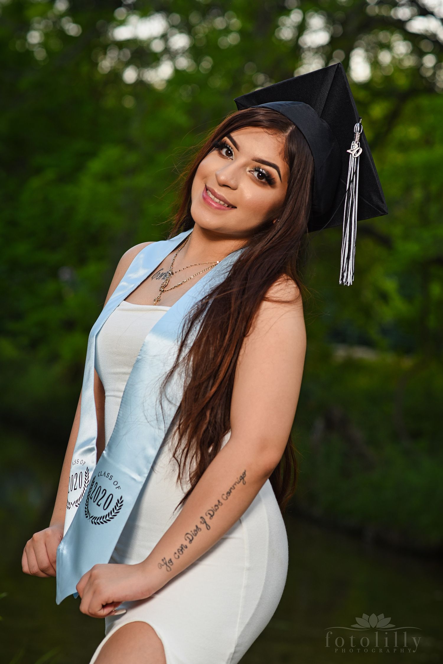 Maritza's Senior Photography Session at Airfield Falls Trails Fort Worth fotolilly photography senior portrait packages
