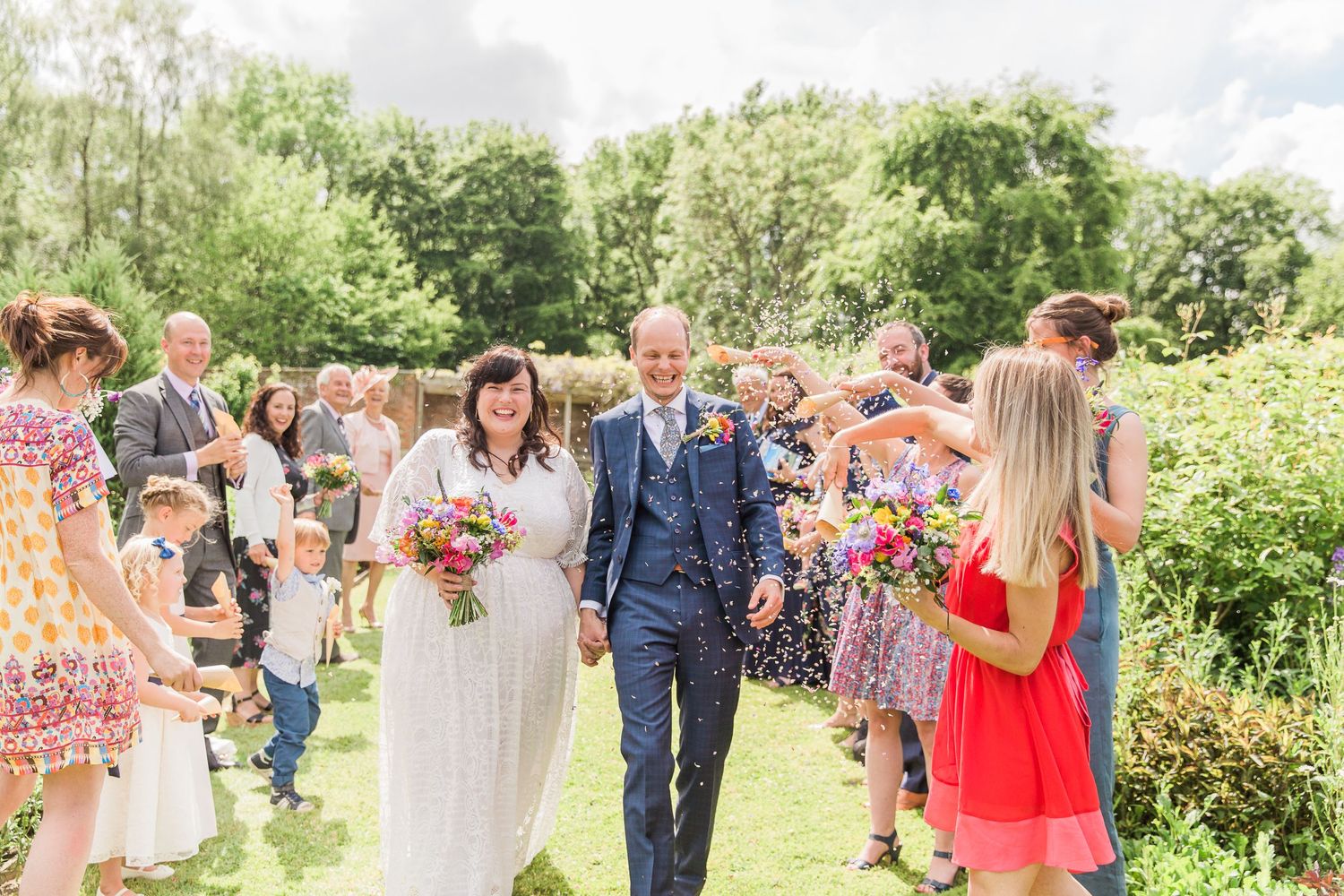 Hayley Elizabeth Photography Homme House Wedding Photographer West Midlands Micro wedding couple, guests and confetti