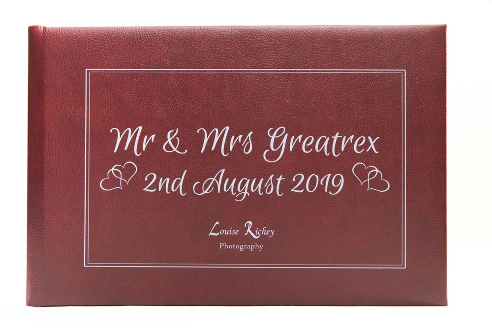 #bespokeweddingalbum #plymouthweddingphotographeralbum #albumdesignplymouth