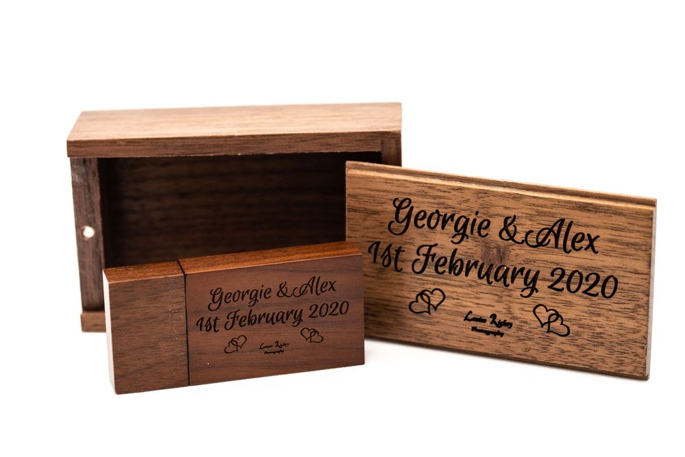 #weddingphotographyUSB #weddingphotosplymouth #personalisedweddingphotos