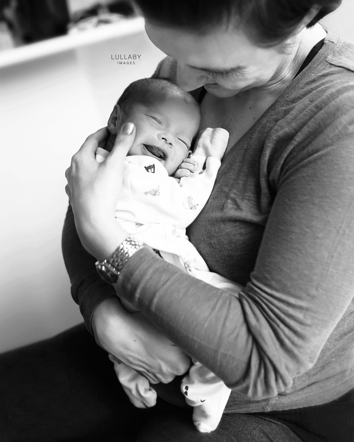 Hong Kong newborn baby photographer Lullaby Images