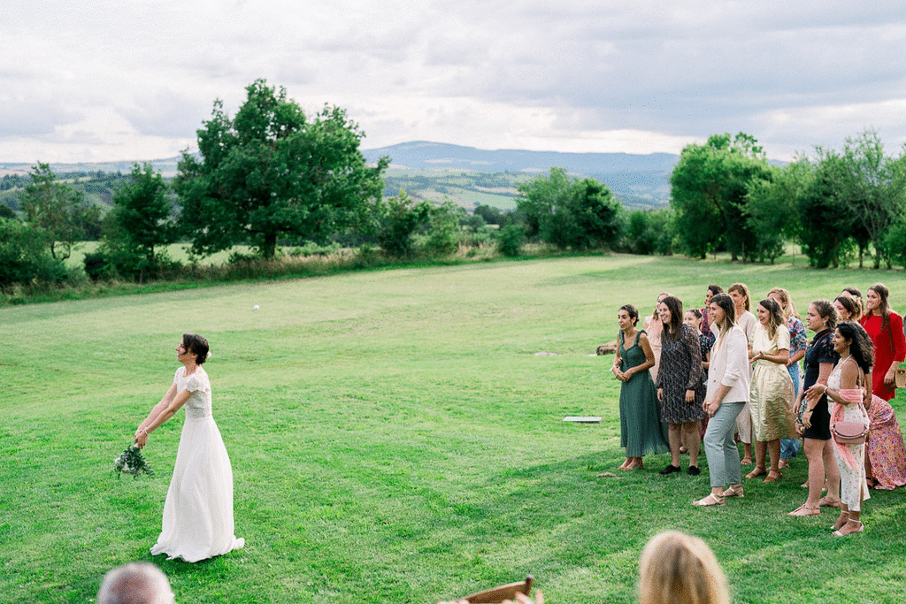 Mariage au Domaine de Soussuejouls : des photos de qualité qui témoignent de l'amour et de la joie du couple.