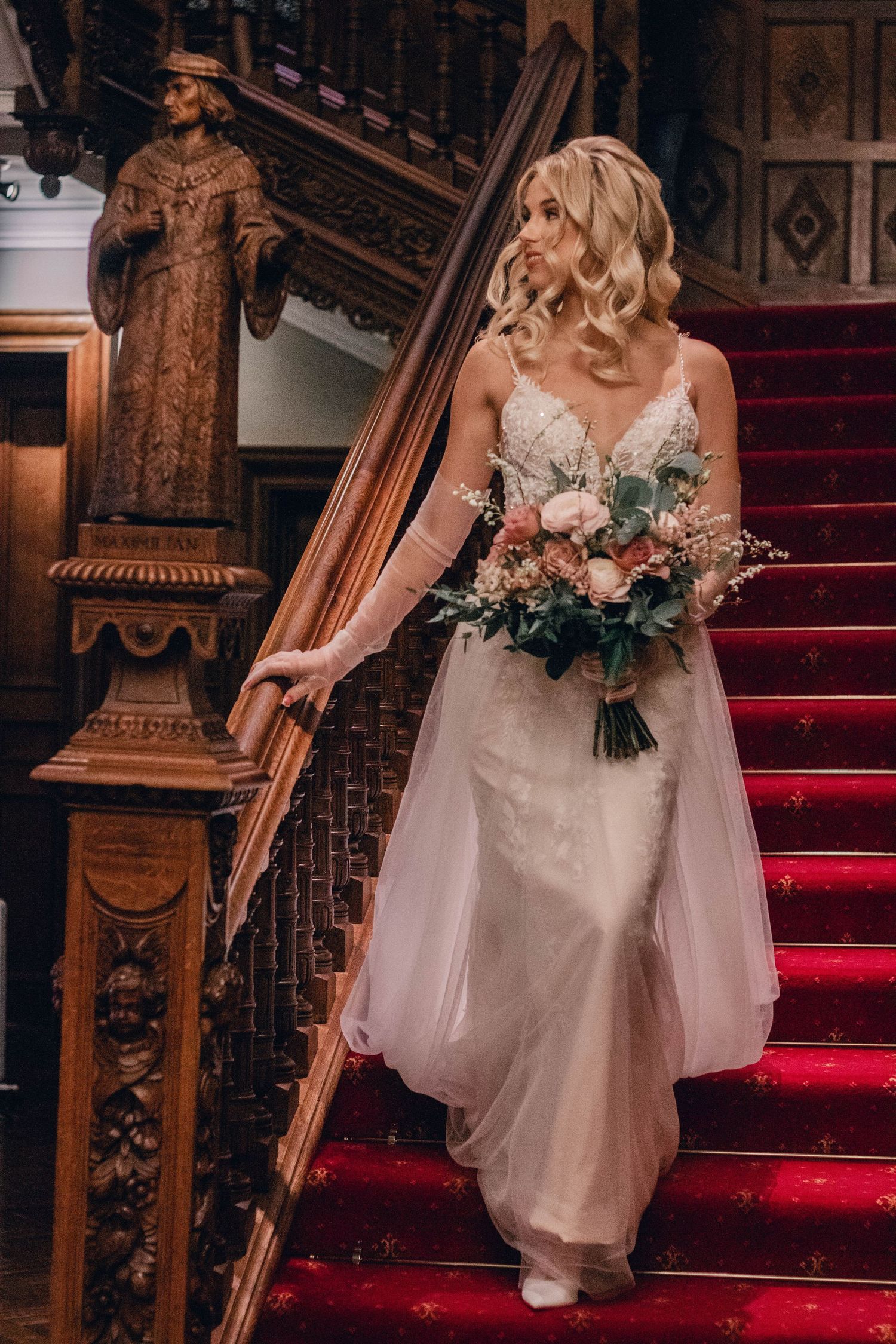 sustainable wedding flowers and romantic dream wedding dress
