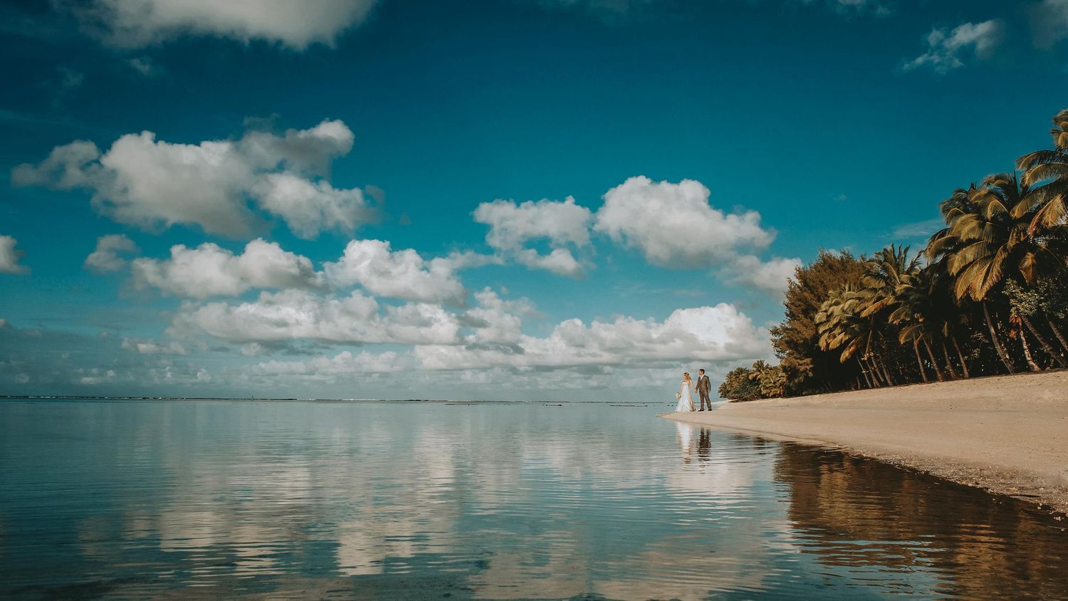 Wedding Photography Rarotonga, The Cook Islands, Nior Photography, Wedding Photographers, Junior & Cheryl Marsters