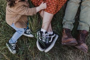Fall mini sessions in Prince Edward County, Ontario Charlotte Buckle Photography