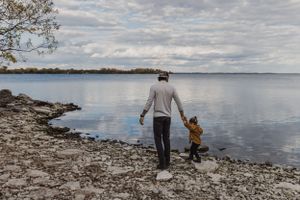 Fall mini sessions in Prince Edward County, Ontario Charlotte Buckle Photography