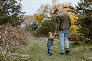 Fall mini sessions in Prince Edward County, Ontario Charlotte Buckle Photography