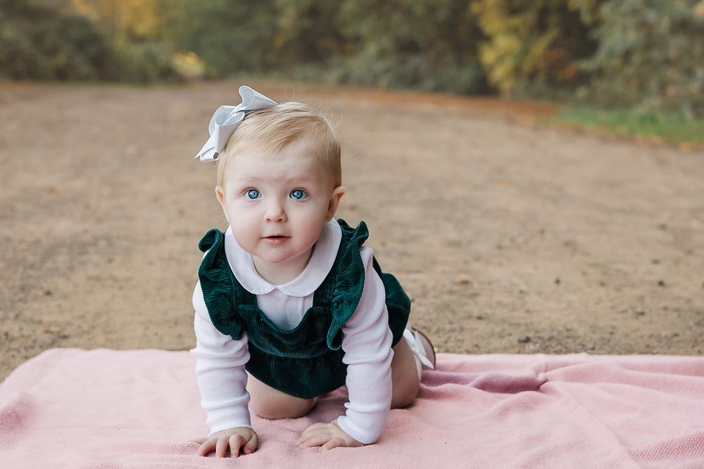 first birthday milestone session in Sonoma County. Healdsburg mini session in the redwoods.