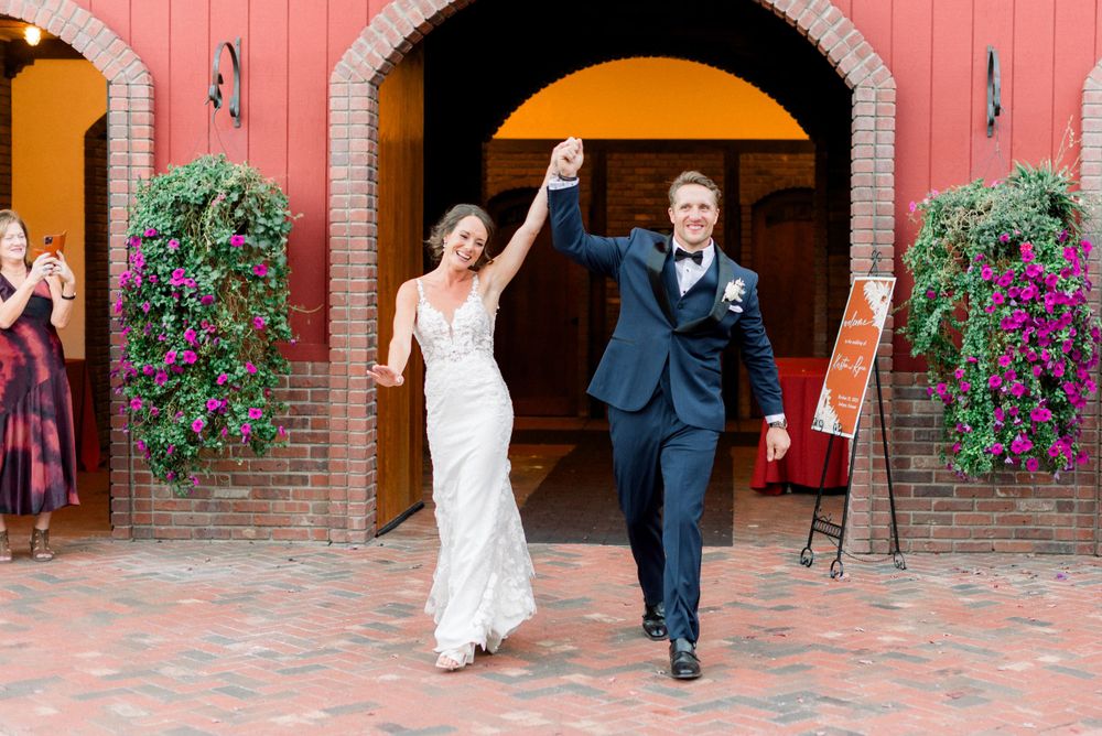 Kirsten & Ryan Crooked Willow Farms Wedding Allison Easterling