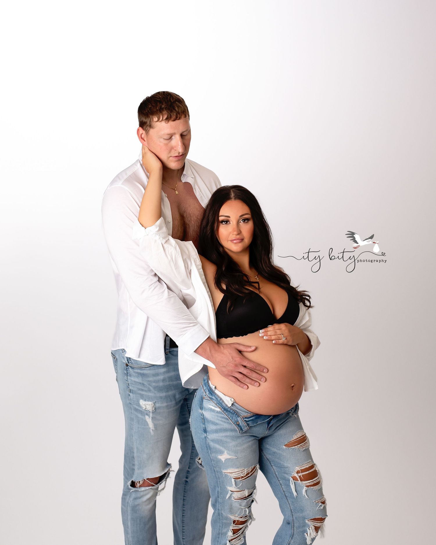Couples Maternity Photoshoot Photographer Ity Bity Photography Cleveland Avon Ohio