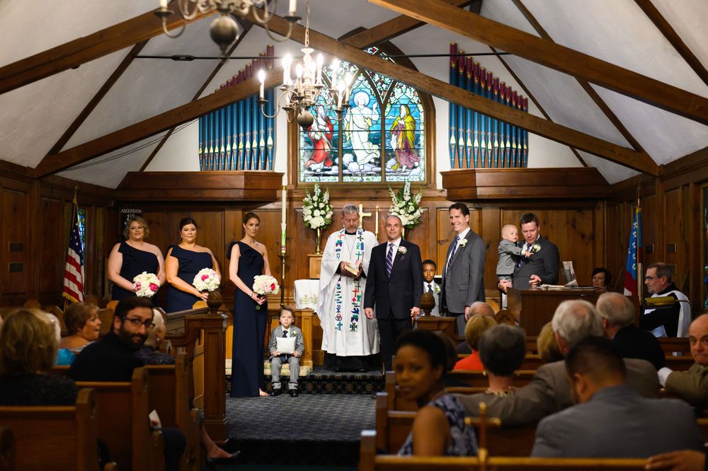 Wedding at St. Huberts Episcopal Church in Kirtland Hills, Ohio.