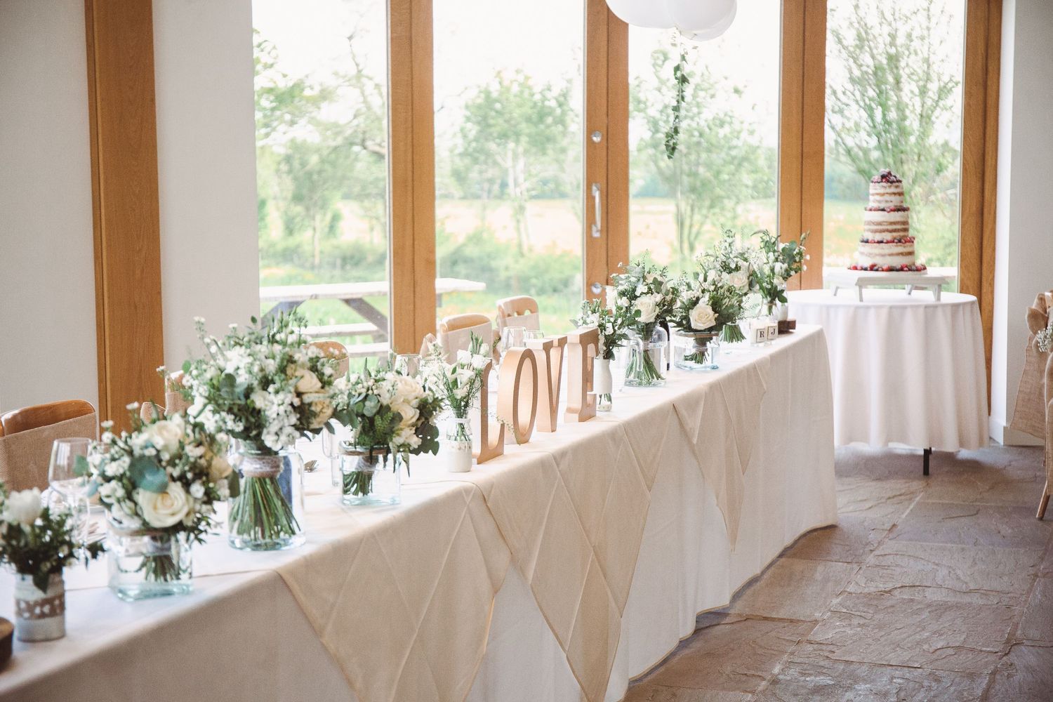 outbarn wedding photography