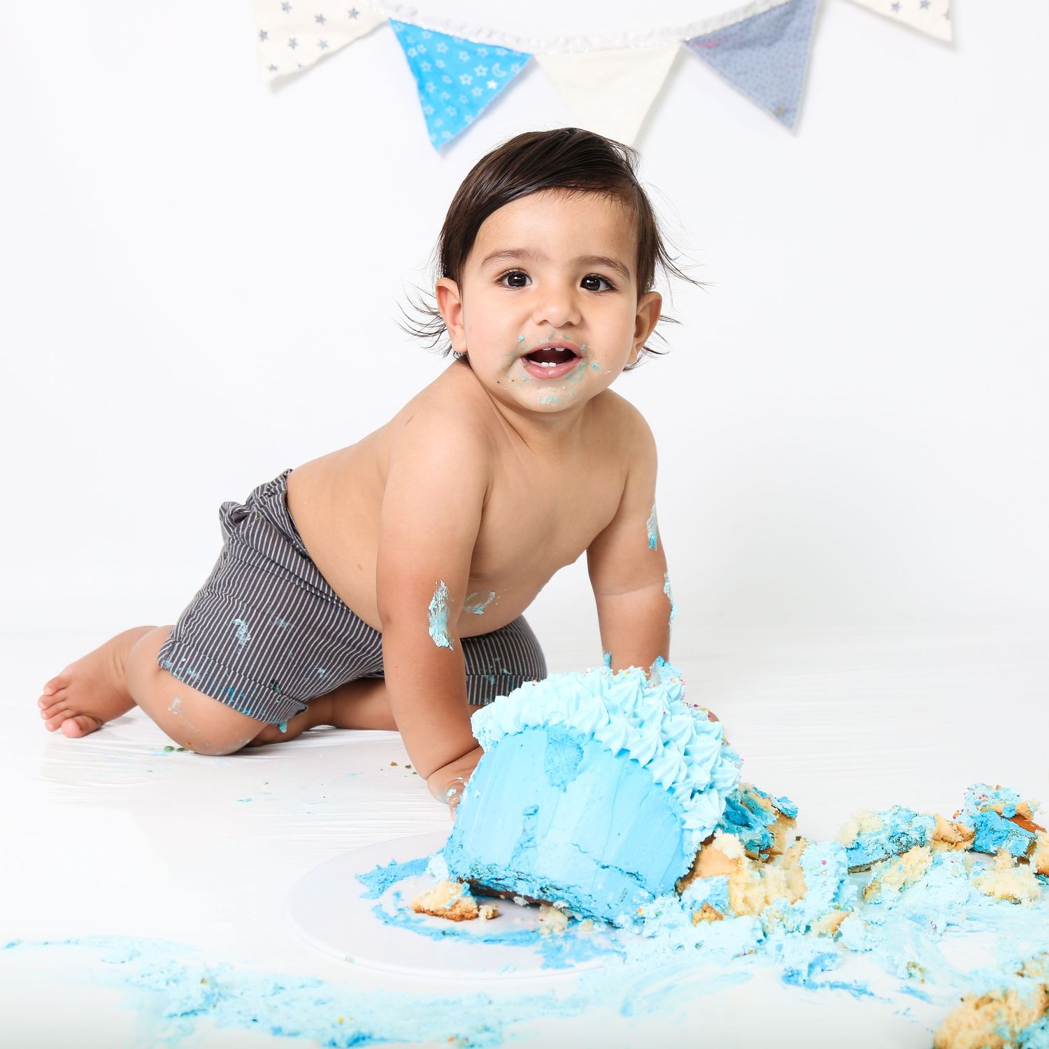 Cake Smash Photography near me