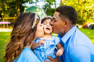 Family session at Lake Fayetteville located in Fayetteville Arkansas