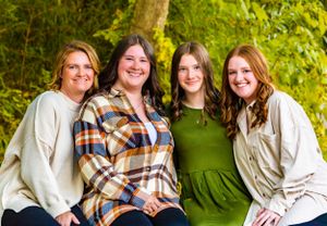 Family session at Lake Atlanta in Rogers, Arkansas