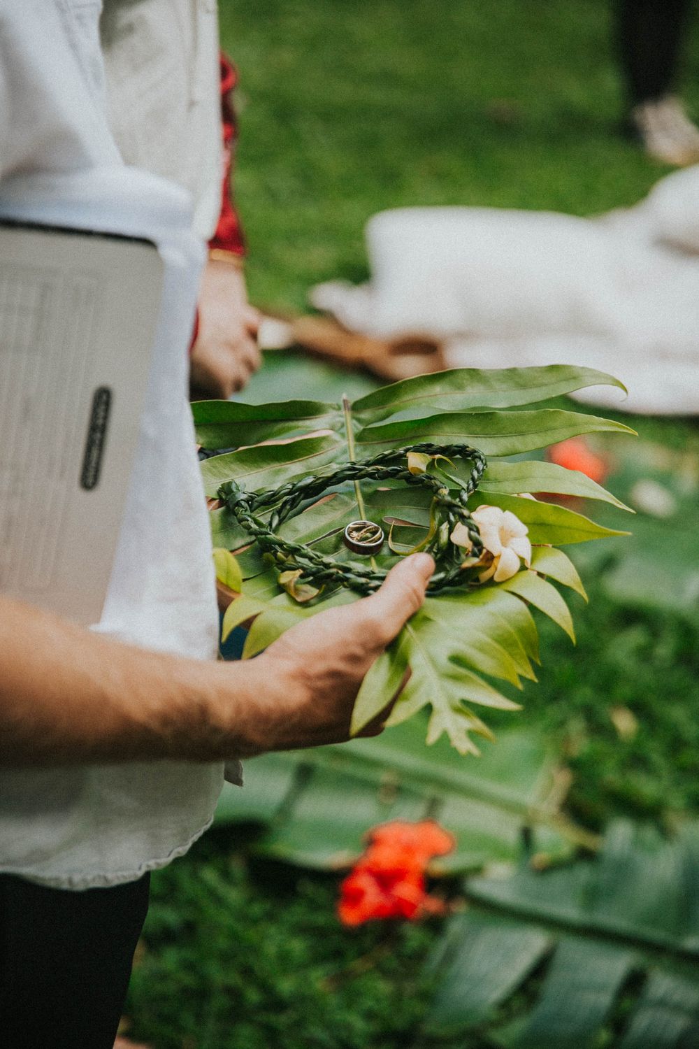 Oahu Wedding Photographer, Hawaii Wedding Photographer,Oahu Elopement Wedding Photographer,North Shore Oahu Photographer