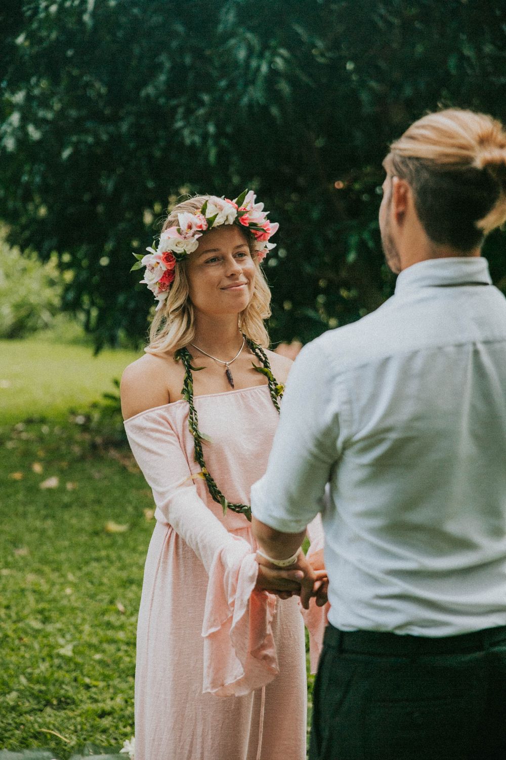 Oahu Wedding Photographer, Hawaii Wedding Photographer,Oahu Elopement Wedding Photographer,North Shore Oahu Photographer