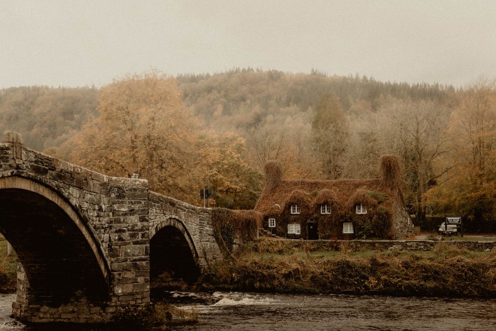quaint cottage on bridge