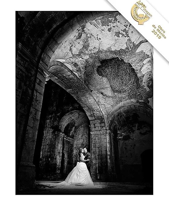 fotógrafo premiado de cantanhede coimbra casamentos noiva preto e branco