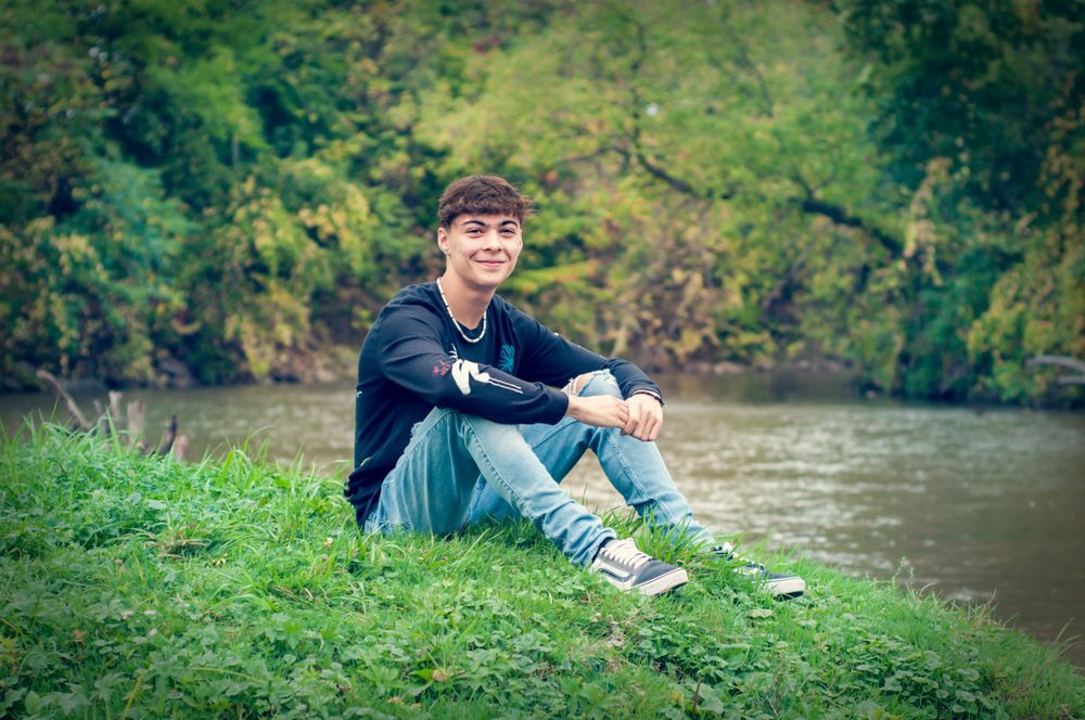 senior boy photo