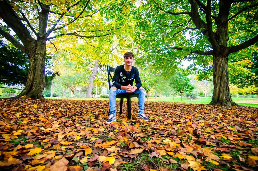 senior boy photo