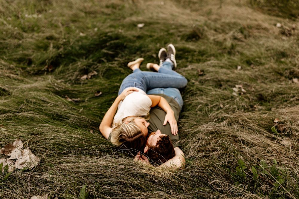 Best Couples Photographer Marion Indiana