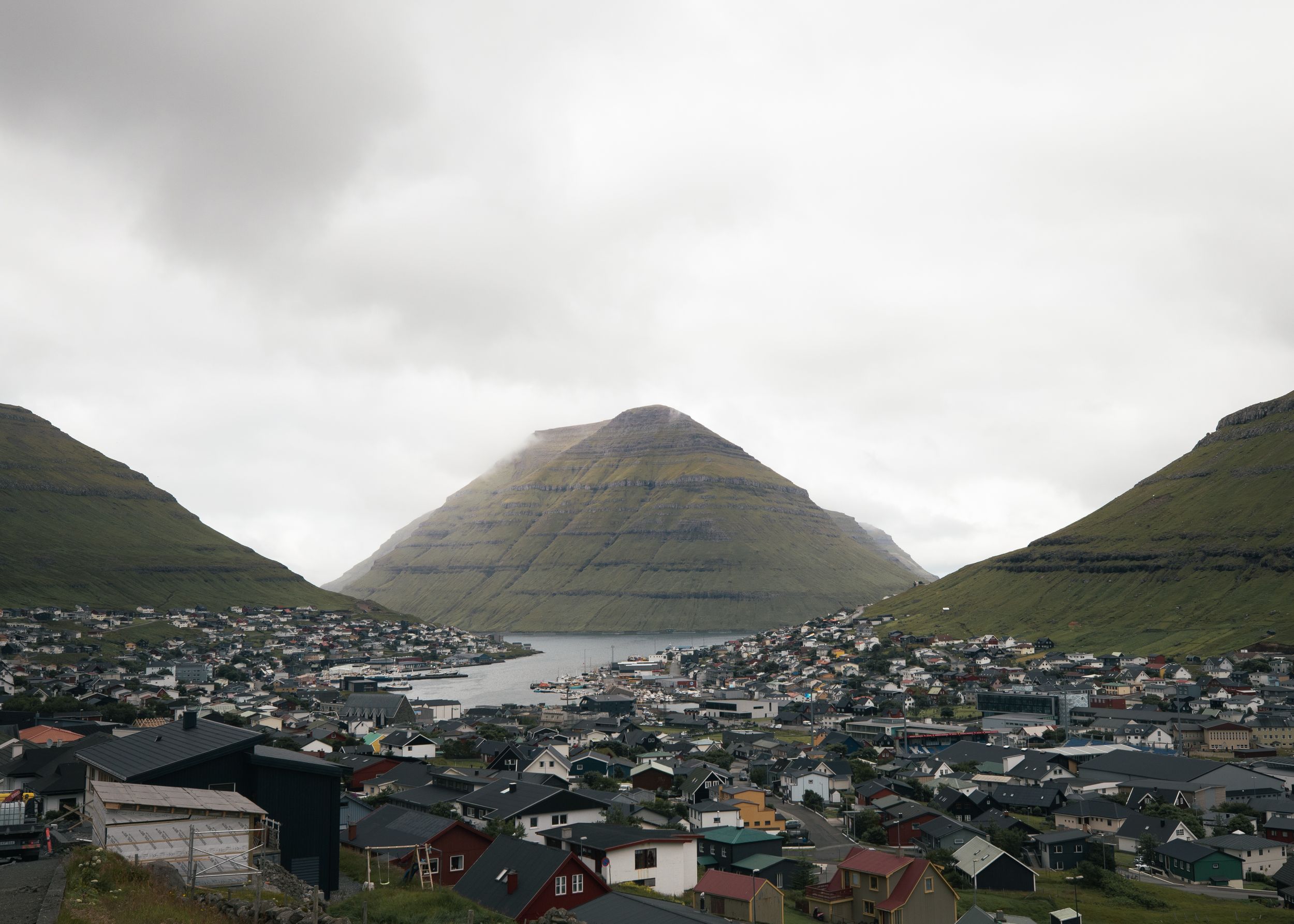 Les Îles Féroé, blog voyage et photos par Julie Fox Photography - Klaksvik