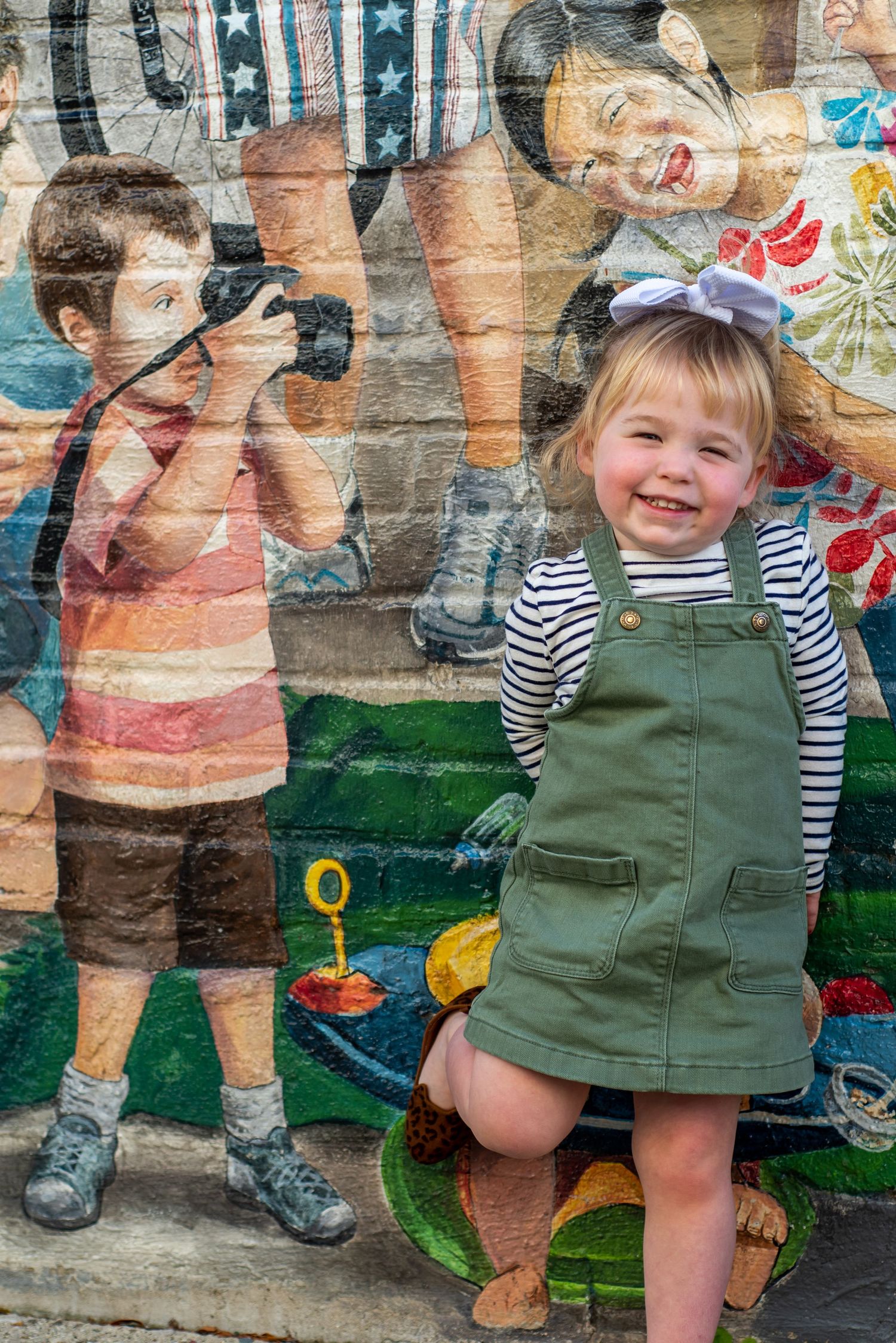 urban explorer girl photo mural Naperville cityscape photo