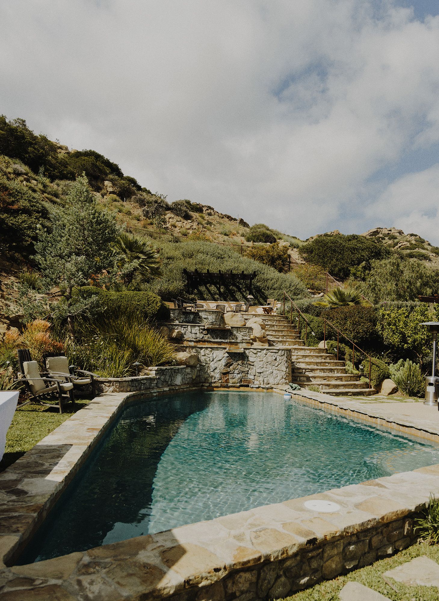 E Noelle Photography backyard wedding in Hidden Hills Los Angeles