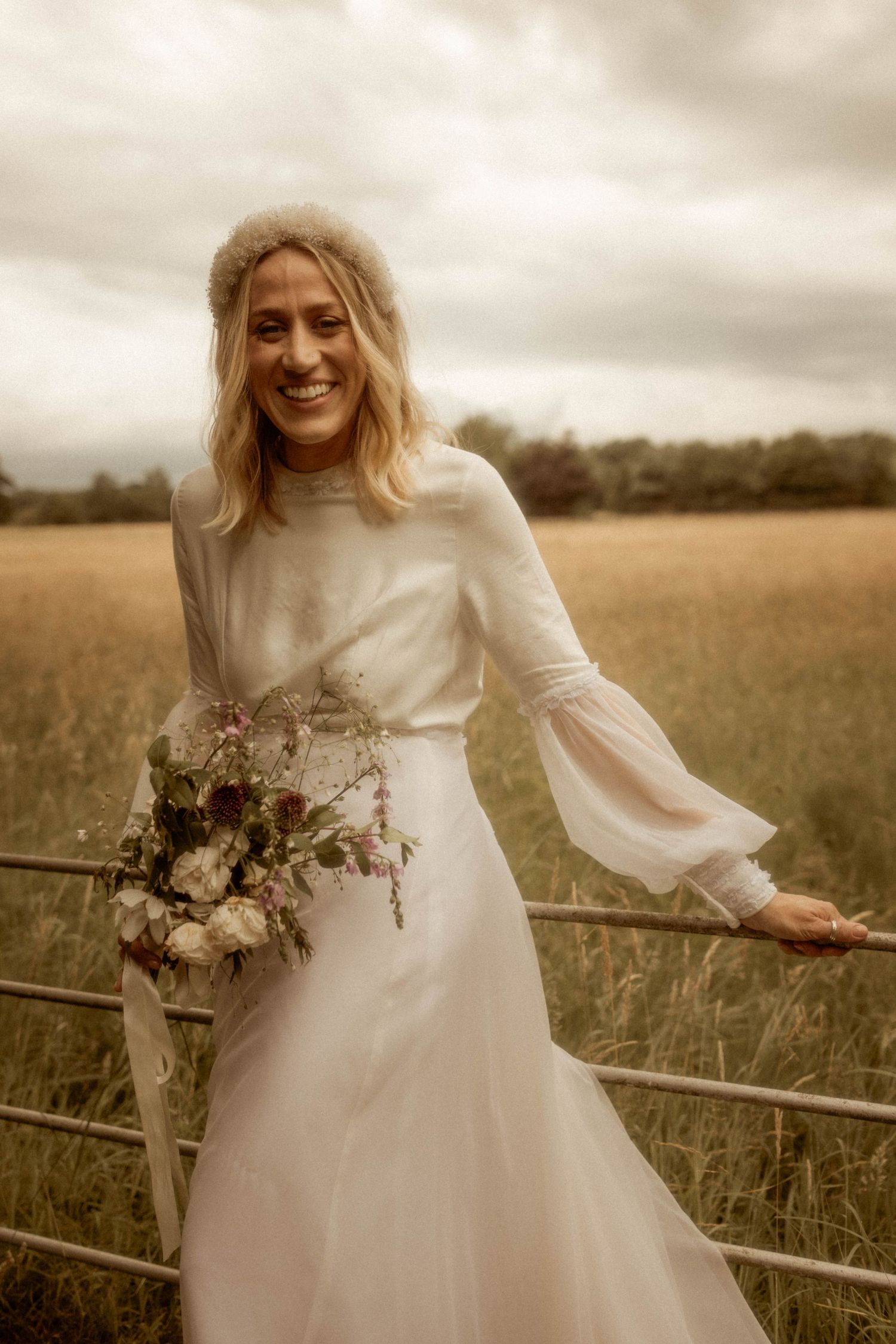 bride vintage dress alternate wedding
