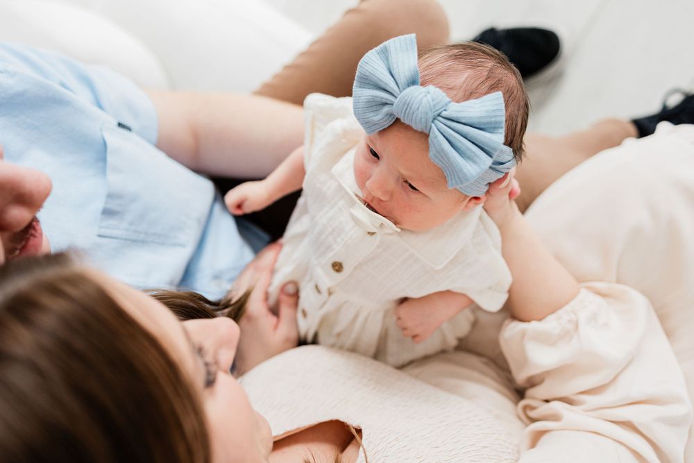 Utah Newborn Photographer, Newborn Pictures near me, Lifestyle Newborn Photos in Utah, Maternity Photographer Utah