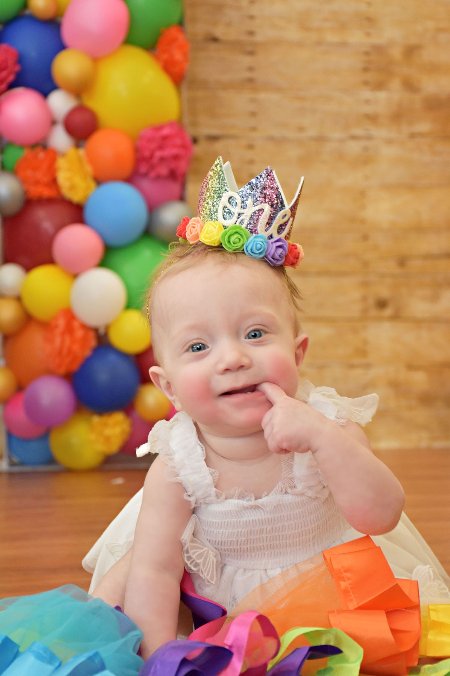 Experience the beauty of a first birthday through the lens of our talented  virginia beach photographer