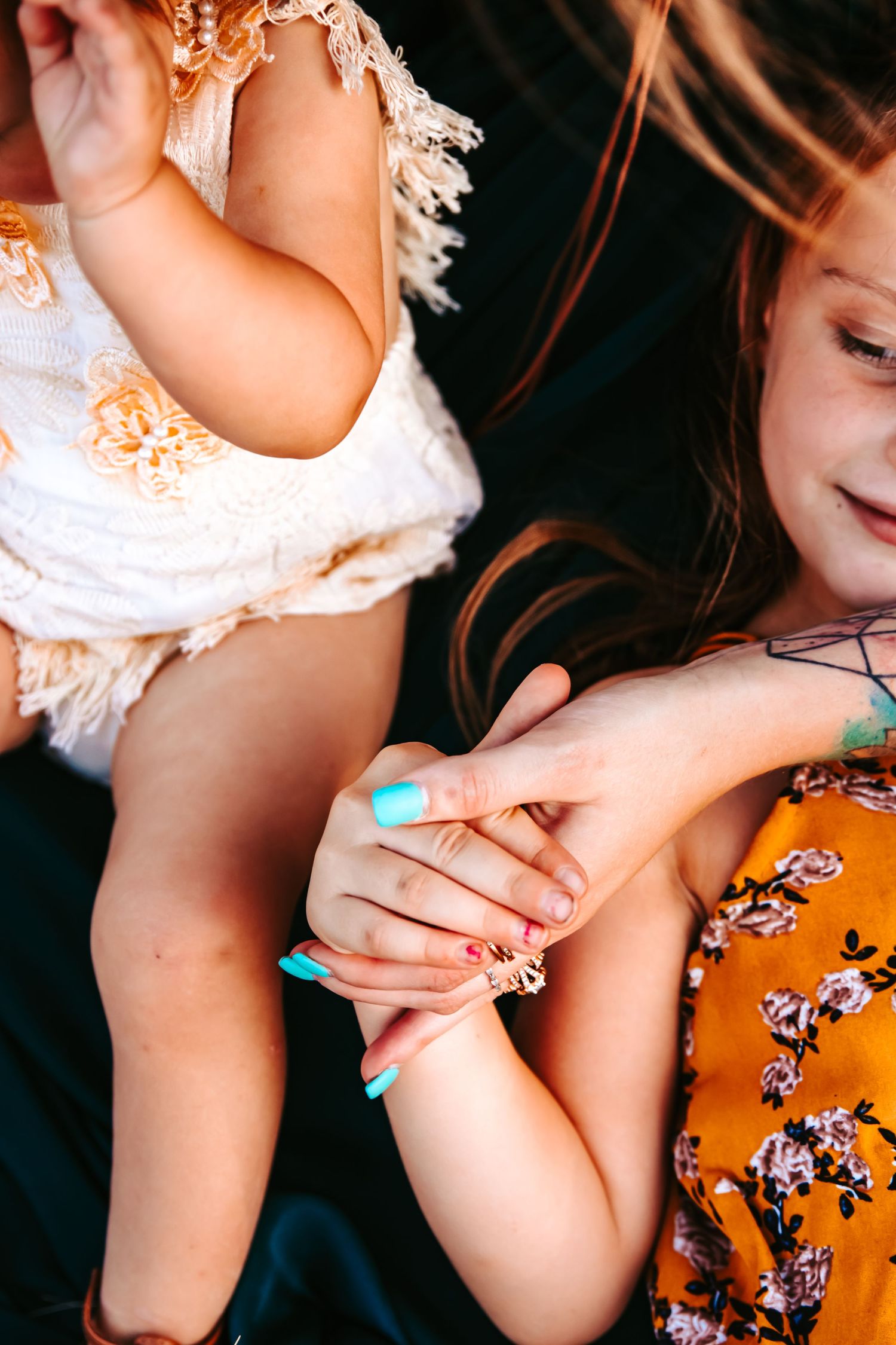 Mom and daughters - family photography session.