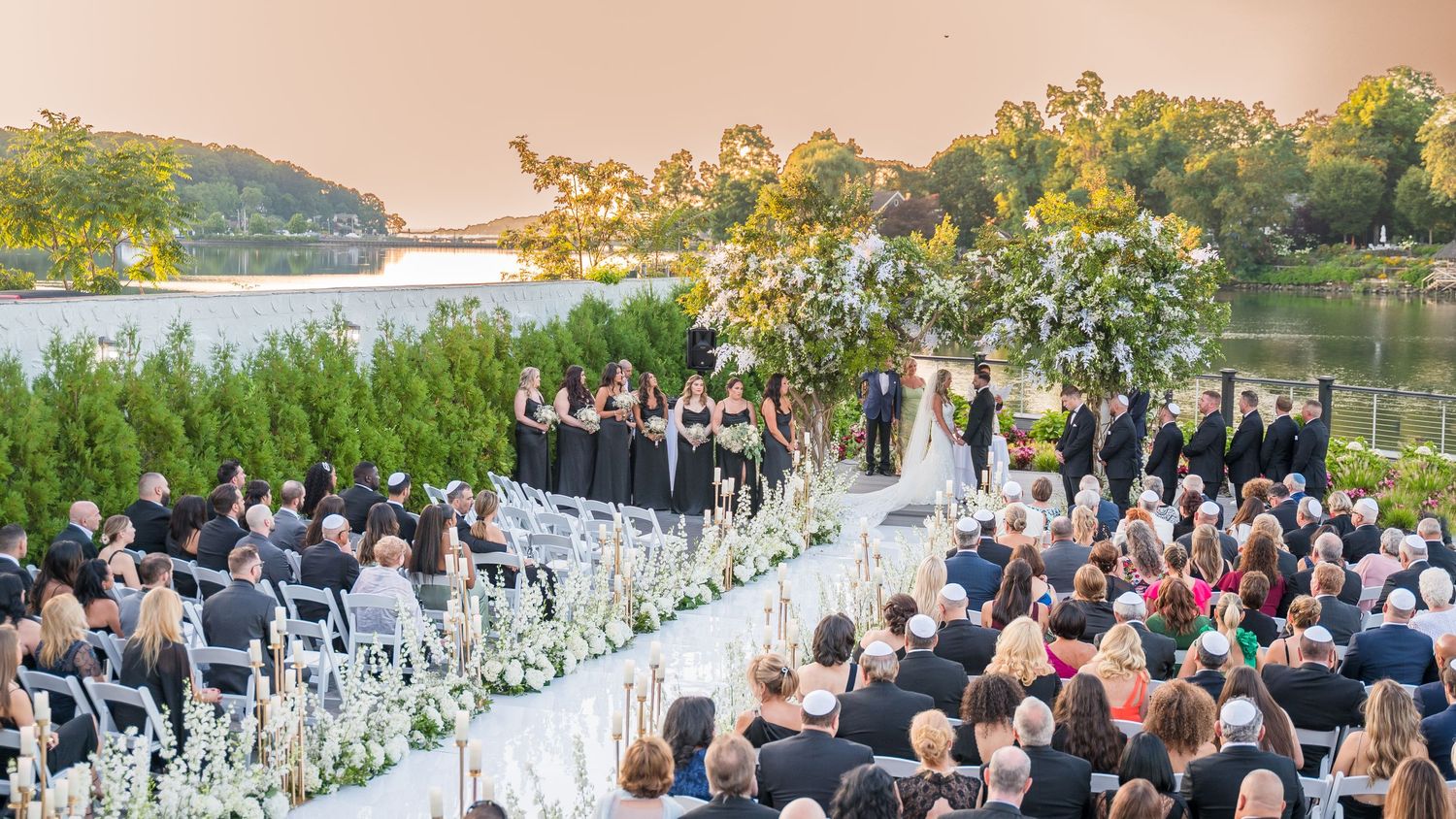 Spectacular outdoor ceremony setting at Water's Edge.