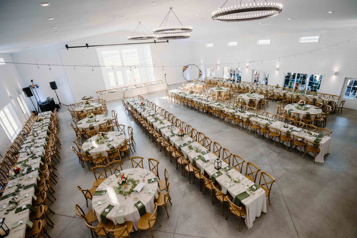 THE BARN AT GRACE HILL wedding venue
