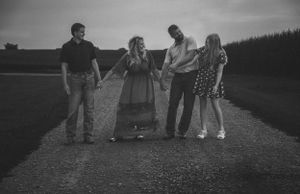 black and white family session with Iowa family photographer iowa family photographer