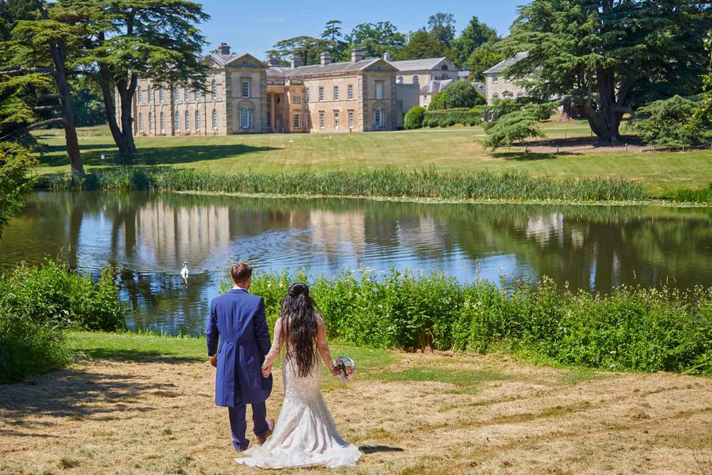 Best wedding photographer in Nottingham