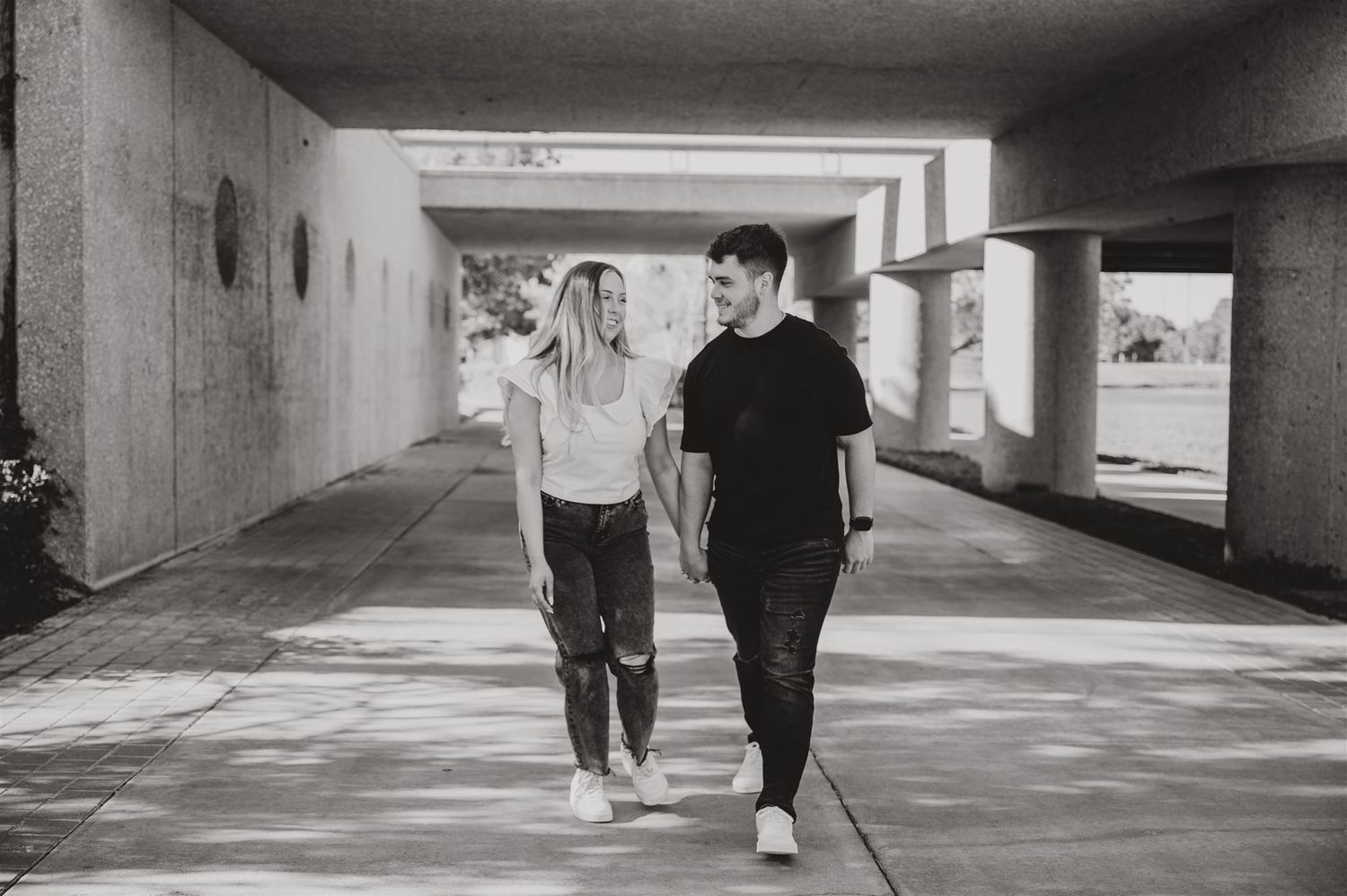 engagement photography session in The Woodlands, Tx