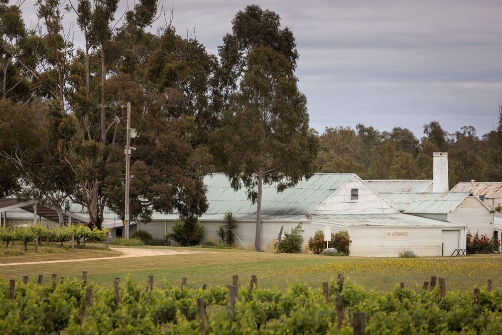 Wedding venue St.Leonards Vineyard in Wahgunyah, located in the Corowa Rutherglen Winery Region
